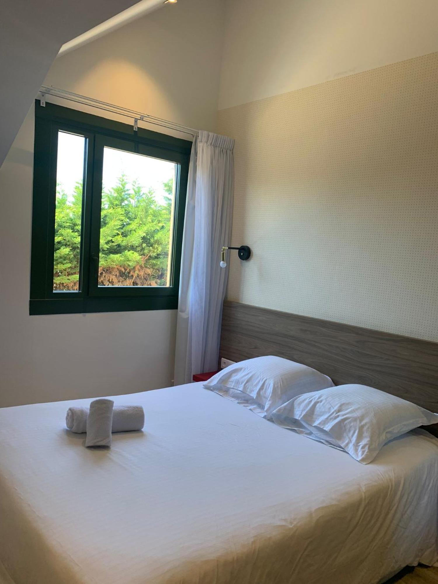 Logis Domaine Du Moulin Cavier Otel Avrillé Dış mekan fotoğraf