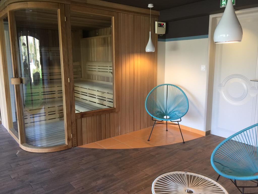 Logis Domaine Du Moulin Cavier Otel Avrillé Dış mekan fotoğraf