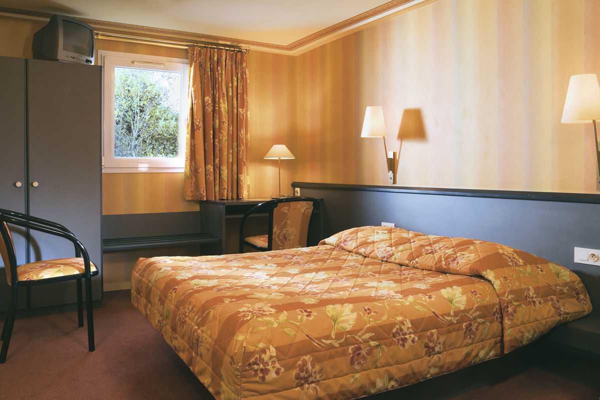 Logis Domaine Du Moulin Cavier Otel Avrillé Dış mekan fotoğraf